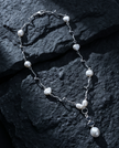 Classic pearl necklace