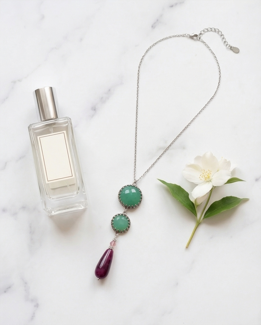 Silver chain and pendant combined with green opalite and burgundy agate