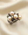 Silver ring with pearl