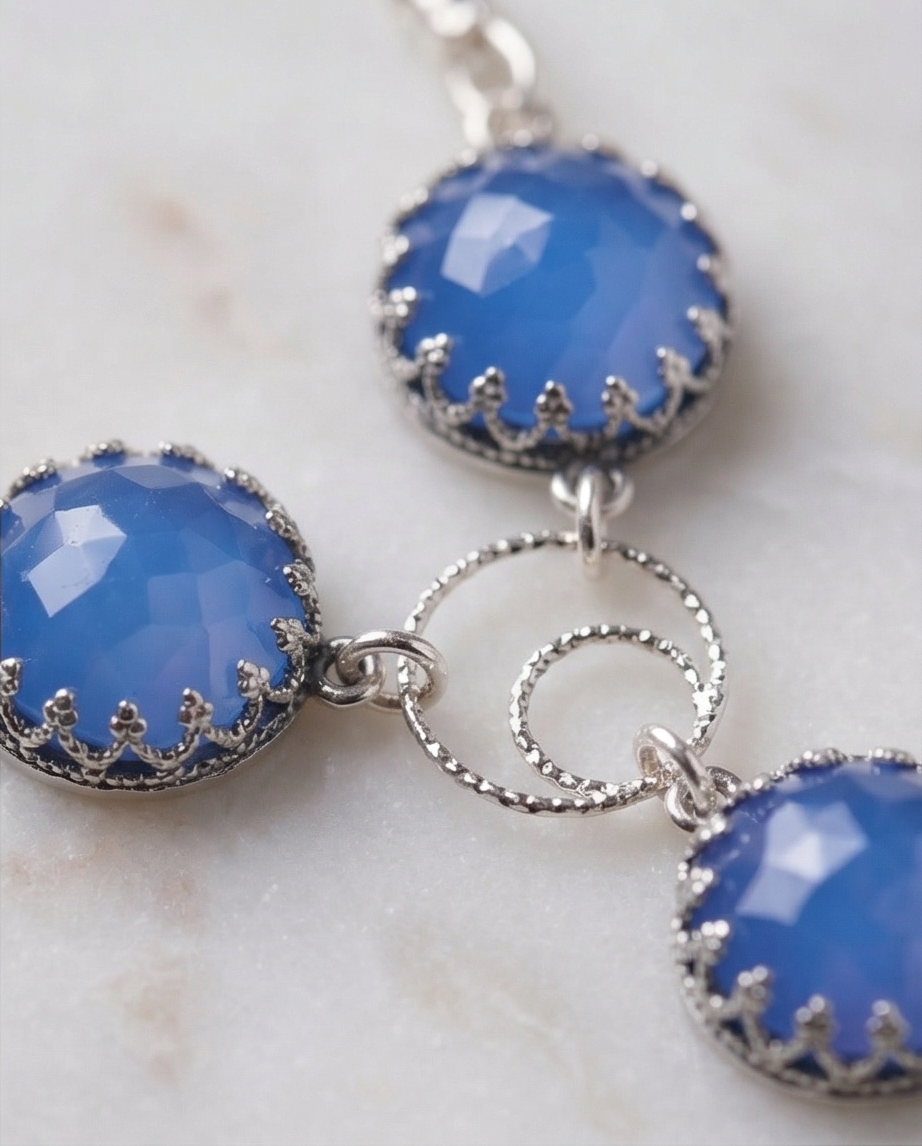 Silver chain and pendant combined in blue opalite