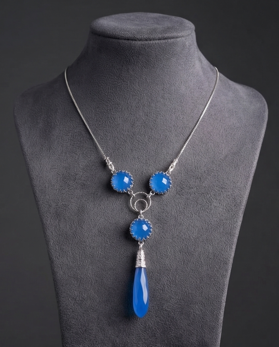 Silver chain and pendant combined in blue opalite