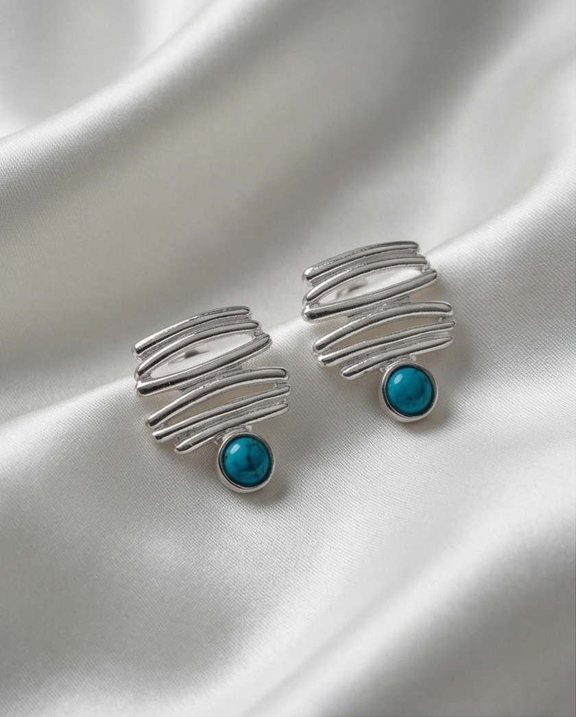 Silver earrings with turquoise stone