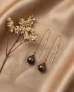 Necklace earrings with baroque pearls in chocolate color