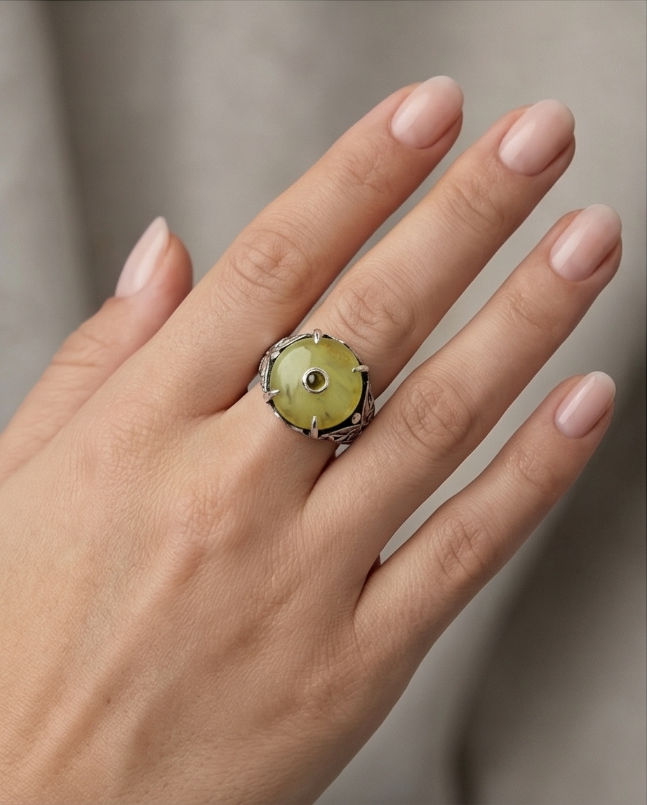 Silver ring with yellow agate stone