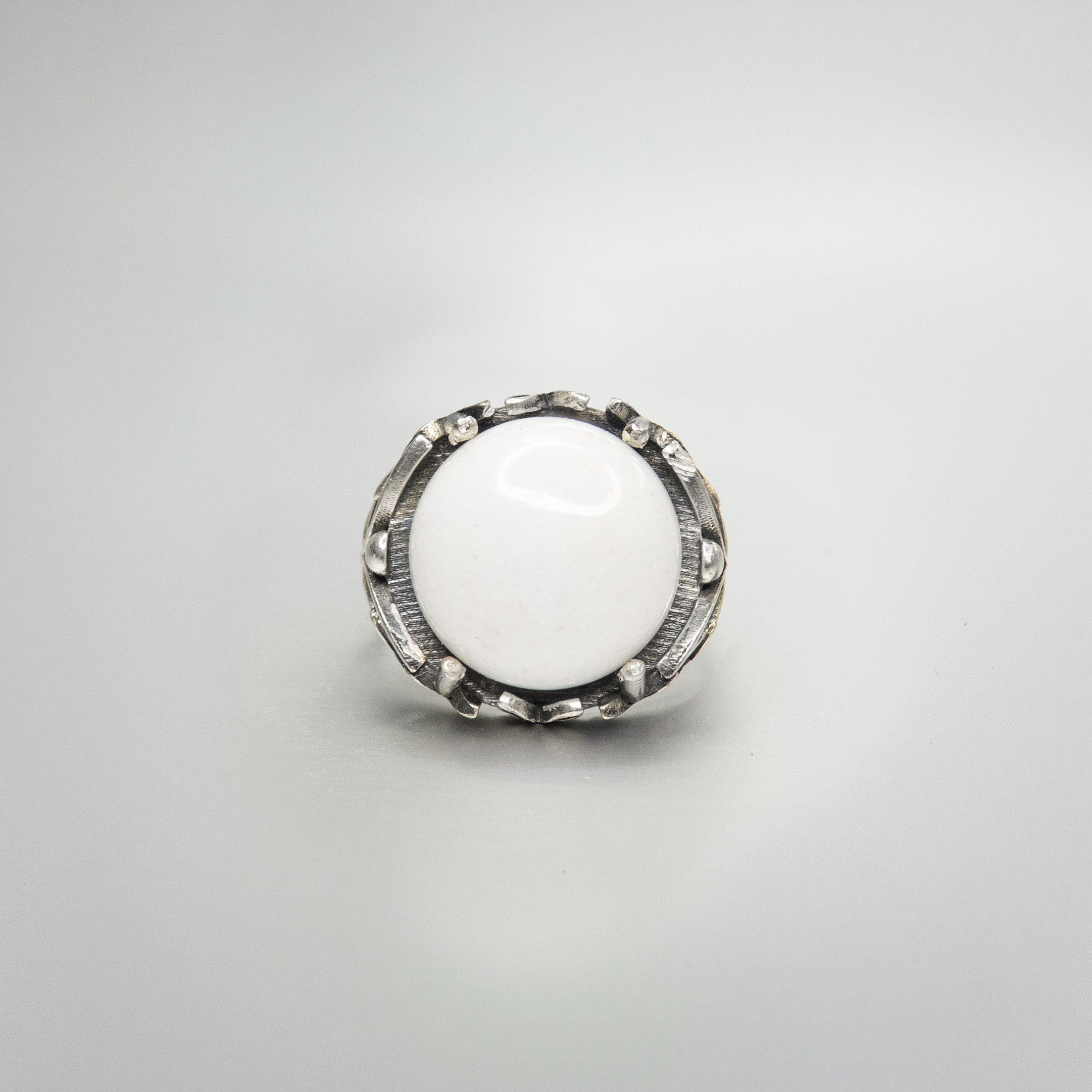 Silver ring with kyanite