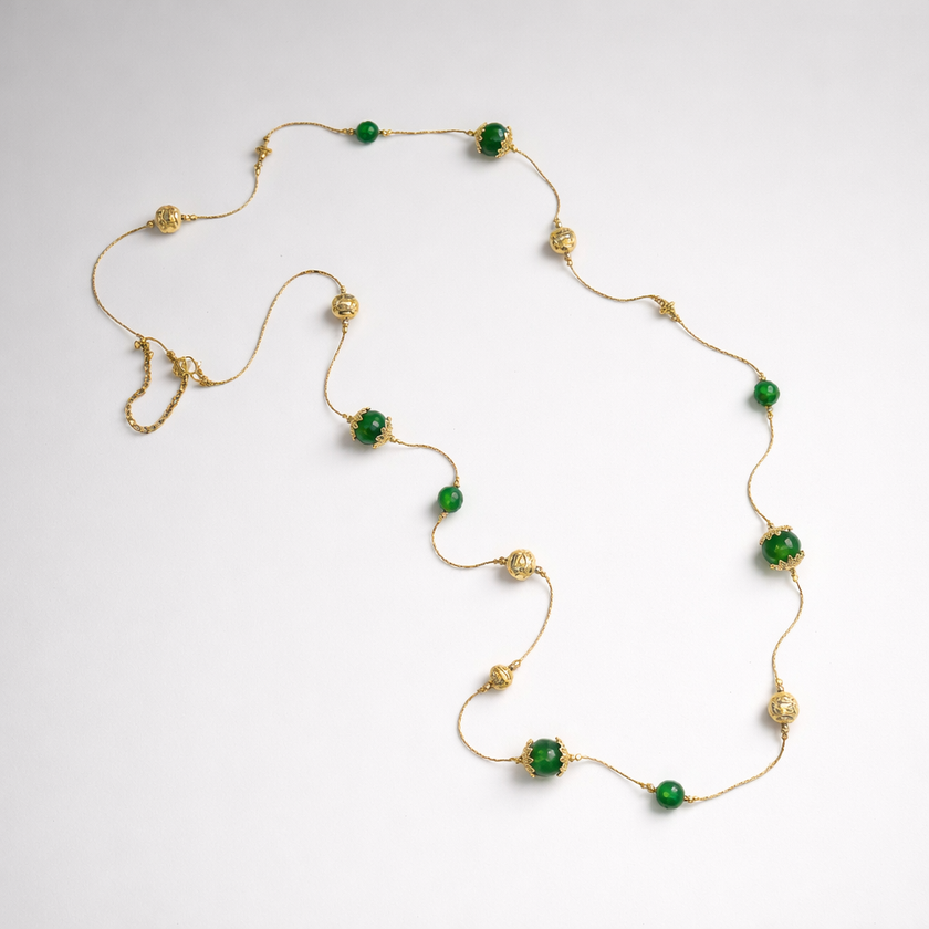 שרשרת ארוכה עם אגת ירוק